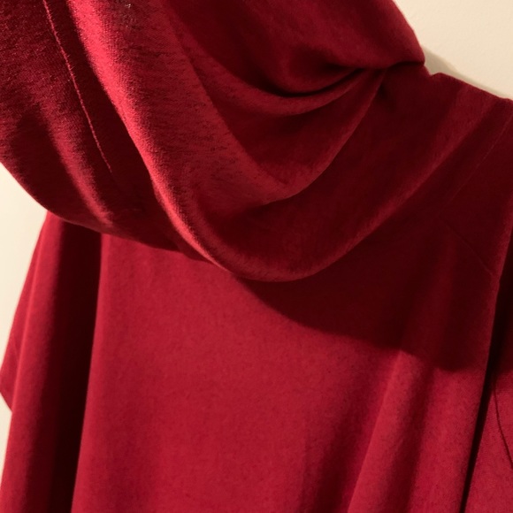 Poncho by ARYEH size Large - Picture 12 of 14